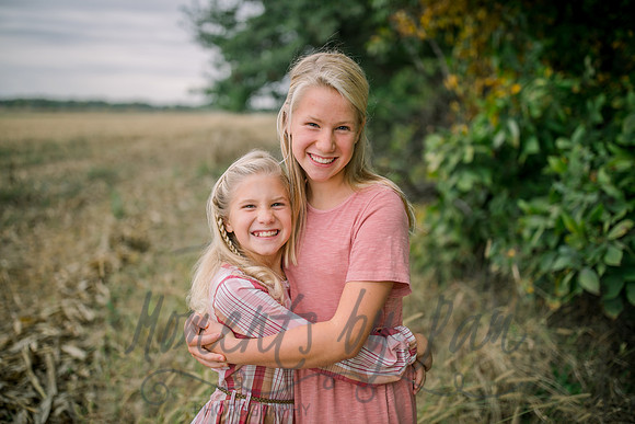 Addison & Elsie 2021-3409