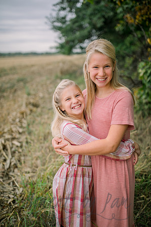 Addison & Elsie 2021-3408