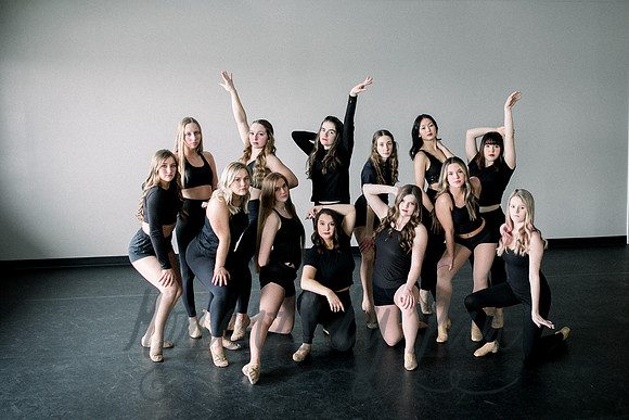 RMJ Seniors class of 21-0474