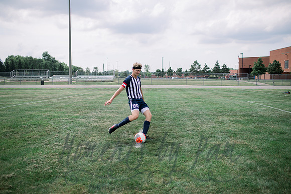 Caden Staub-8998