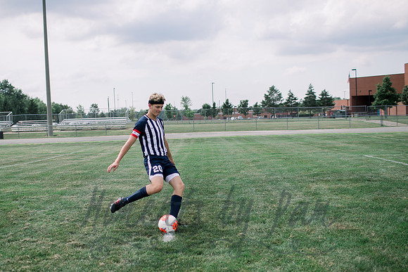Caden Staub-8992