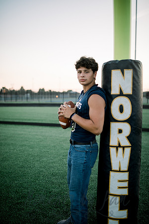 Isaiah Brege-0348
