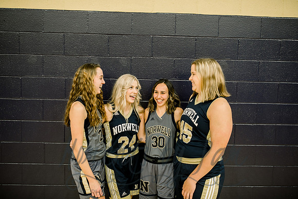 Norwell Girls Basketball Senior Group 2020-21-9932