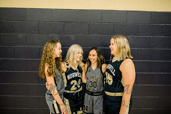 Norwell Girls Basketball Senior Group 2020-21-9935