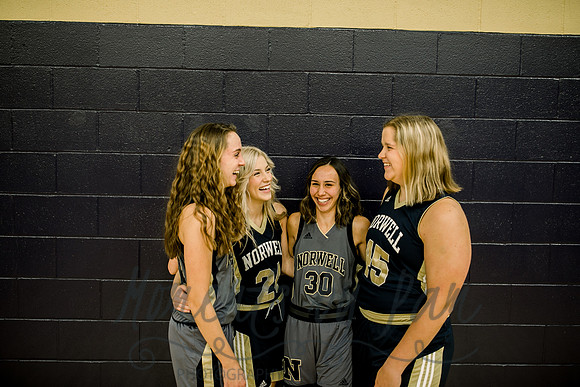 Norwell Girls Basketball Senior Group 2020-21-9939